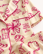 Sweet Like a Garden · Short (Amarillo/Morado)